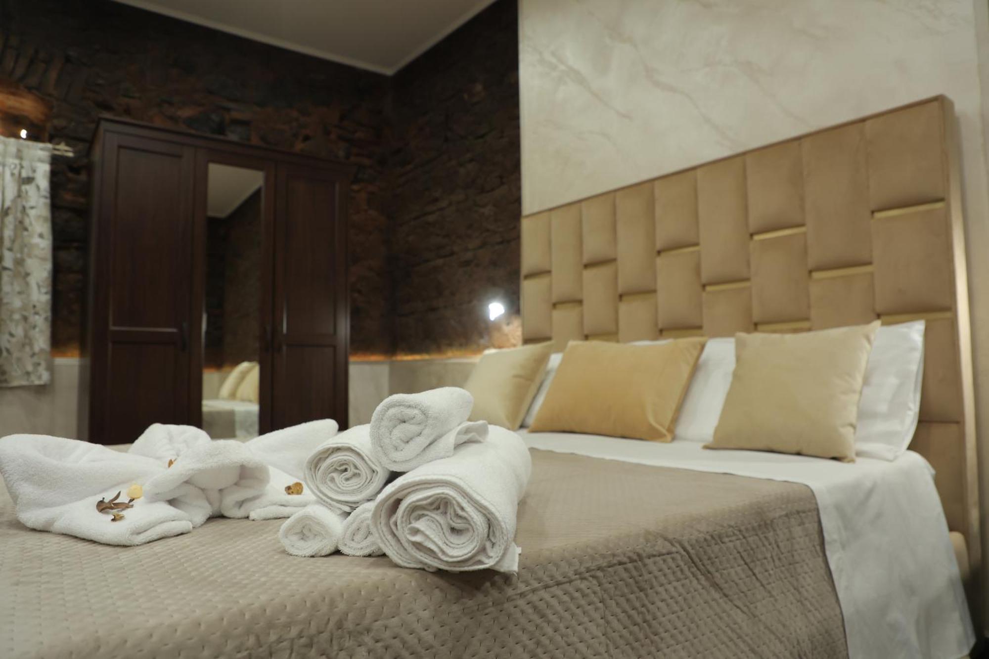 Home Di Giordy Катания Экстерьер фото